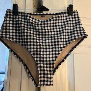 Old Navy High-Waisted Plaid Bikini Bottom Size M